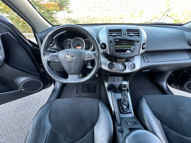 Toyota Rav4 2.2 D-4D 150кс 4Х4 / EXECUTIVE / KOJA / PARKTRONIC, снимка 9 - Автомобили и джипове - 47379187