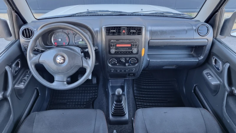 Suzuki Jimny 1.3 I 4x4 Klima Face Внос от Швейцария , снимка 6 - Автомобили и джипове - 49583911