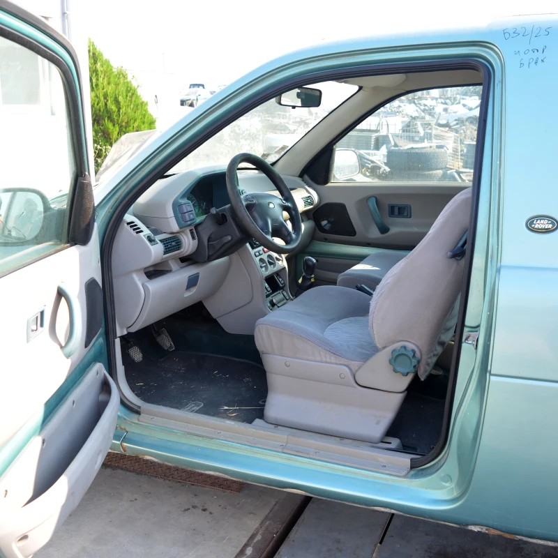 Land Rover Freelander 1.8 16V, снимка 5 - Автомобили и джипове - 51135985