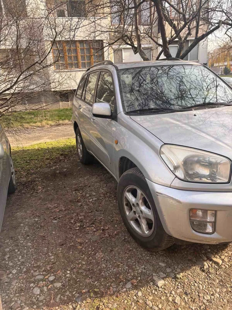 Toyota Rav4, снимка 3 - Автомобили и джипове - 52840671