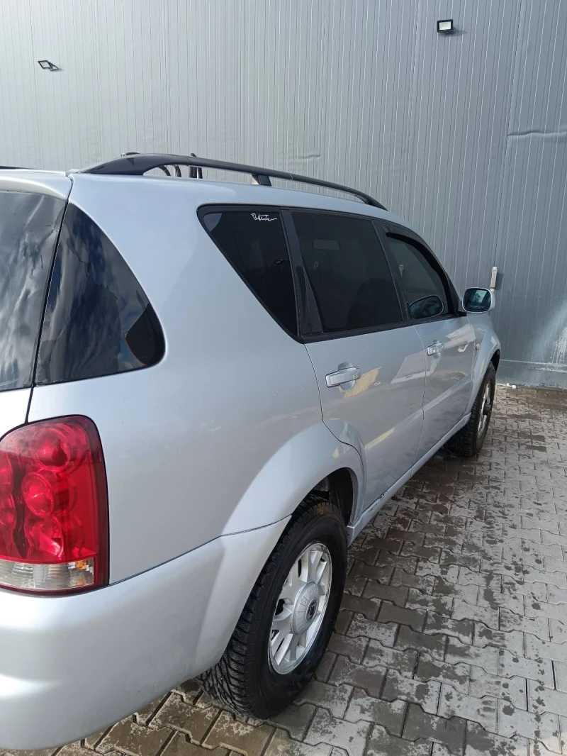 SsangYong Rexton, снимка 4 - Автомобили и джипове - 53301240