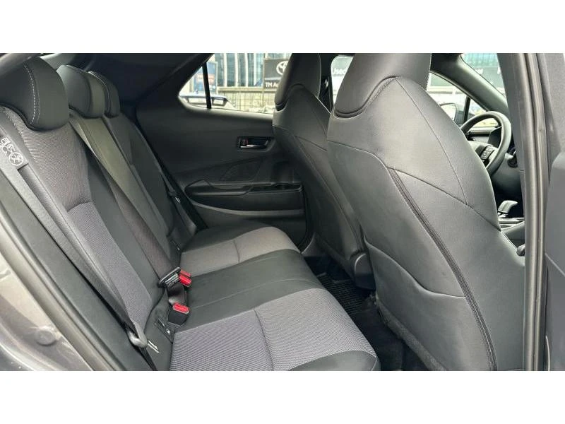 Toyota C-HR 2.0 HSD CLASSY FWD - изображение 7