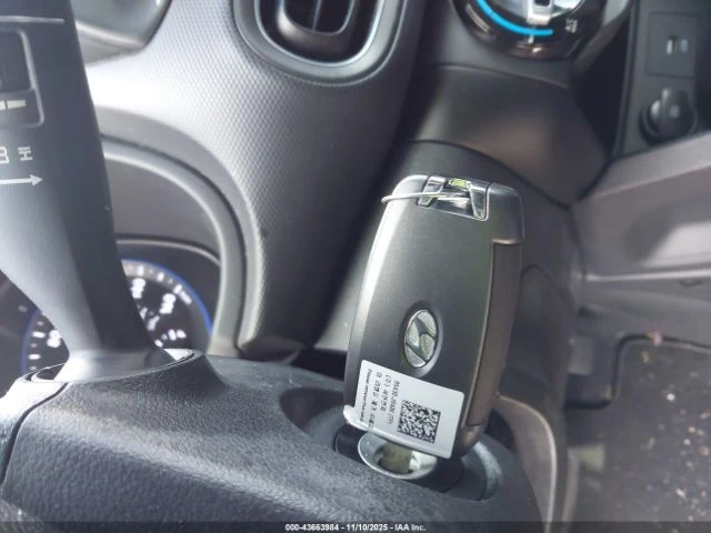 Hyundai Kona SE, снимка 10 - Автомобили и джипове - 53166095