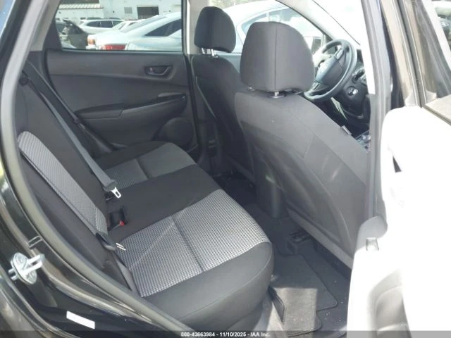 Hyundai Kona SE, снимка 8 - Автомобили и джипове - 53166095