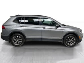 VW Tiguan ПАНО* ПОДГРЕВ* KEYLESS - изображение 6