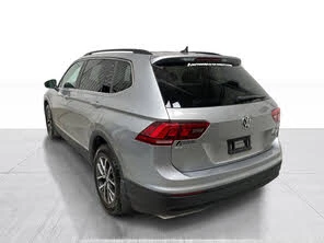 VW Tiguan ПАНО* ПОДГРЕВ* KEYLESS - изображение 5