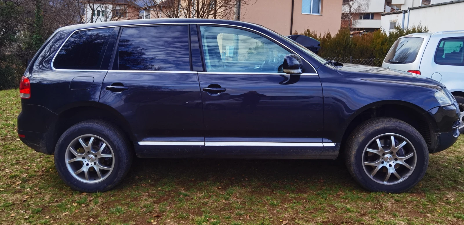 VW Touareg 3.0 - изображение 2