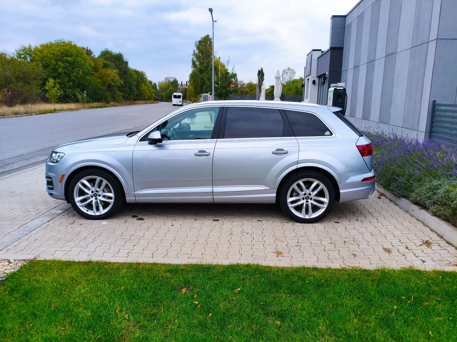 Audi Q7 Prestige  - изображение 4