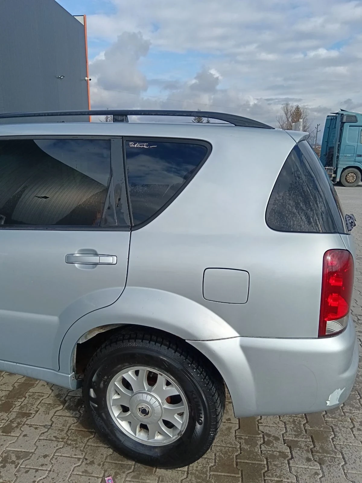 SsangYong Rexton  - изображение 3