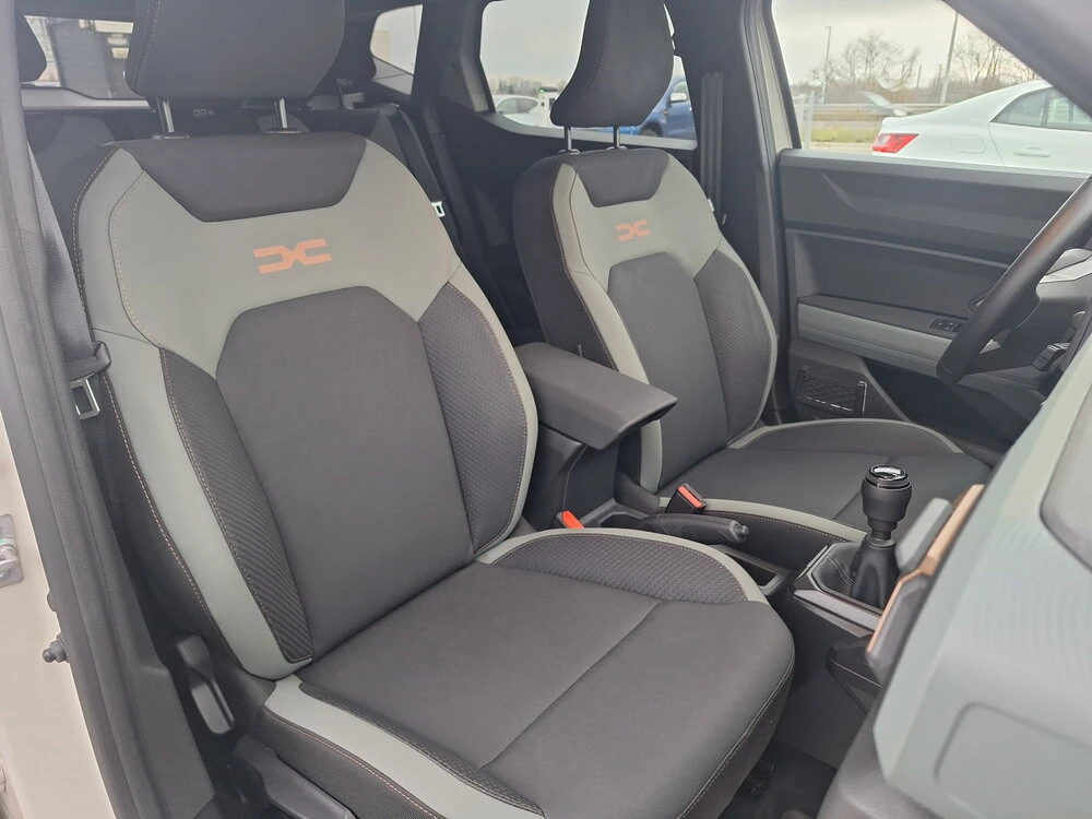 Dacia Duster 1.0Tce/ 100к.с./LPG, снимка 16 - Автомобили и джипове - 53731041