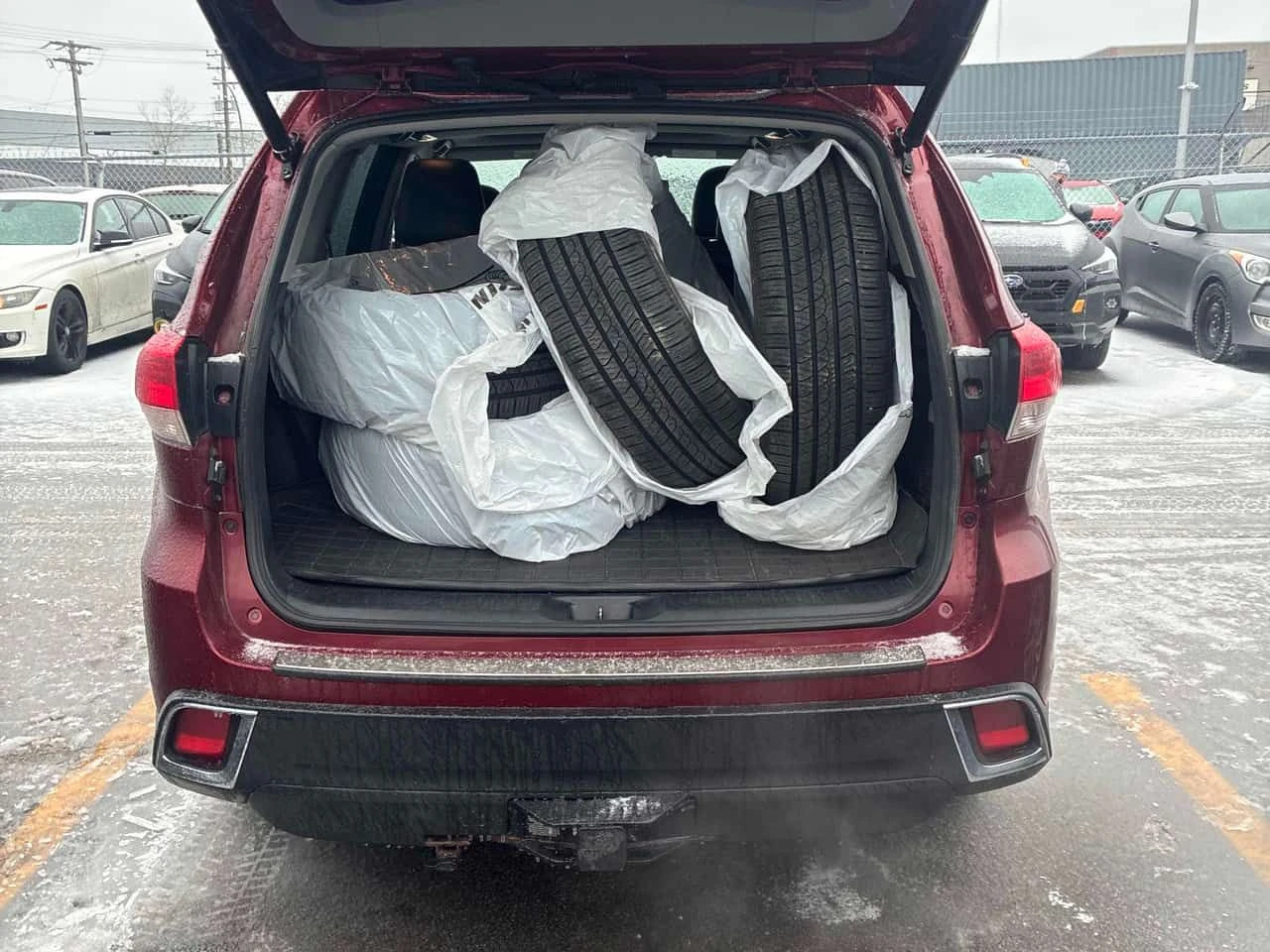 Toyota Highlander * XLE * ПАНО* ПОДГРЕВ* KEYLESS* , снимка 13 - Автомобили и джипове - 53966463