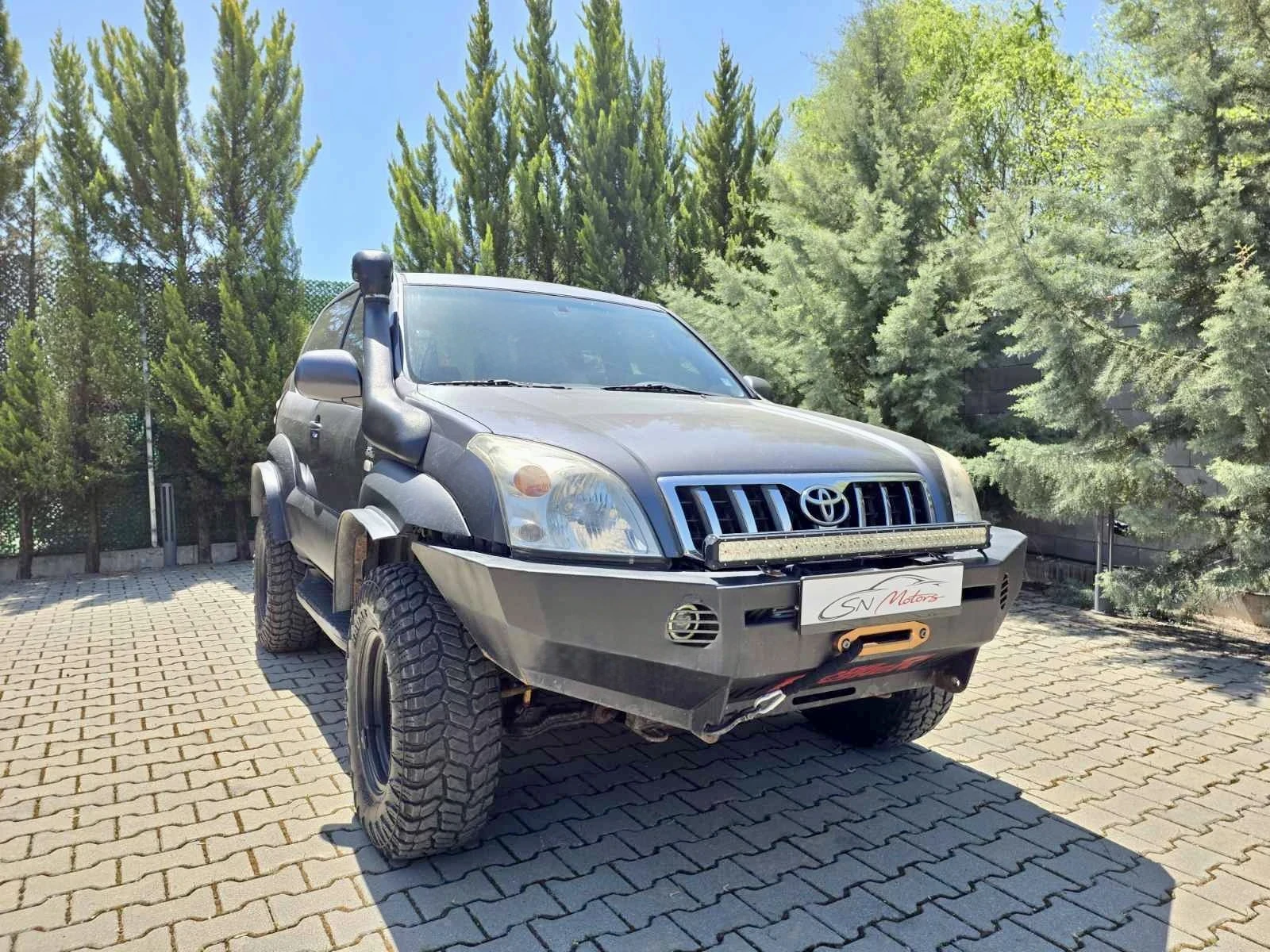 Toyota Land cruiser 120