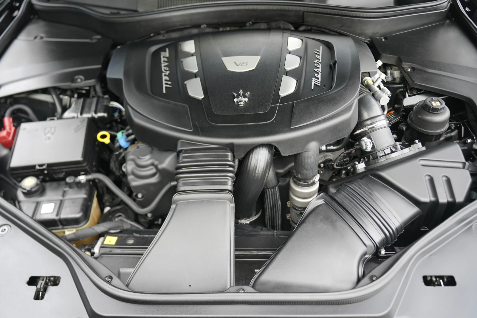 Maserati Levante 3.0d AWD ���������� ��� ������ ��������� | Mobile.bg � ����������� 15