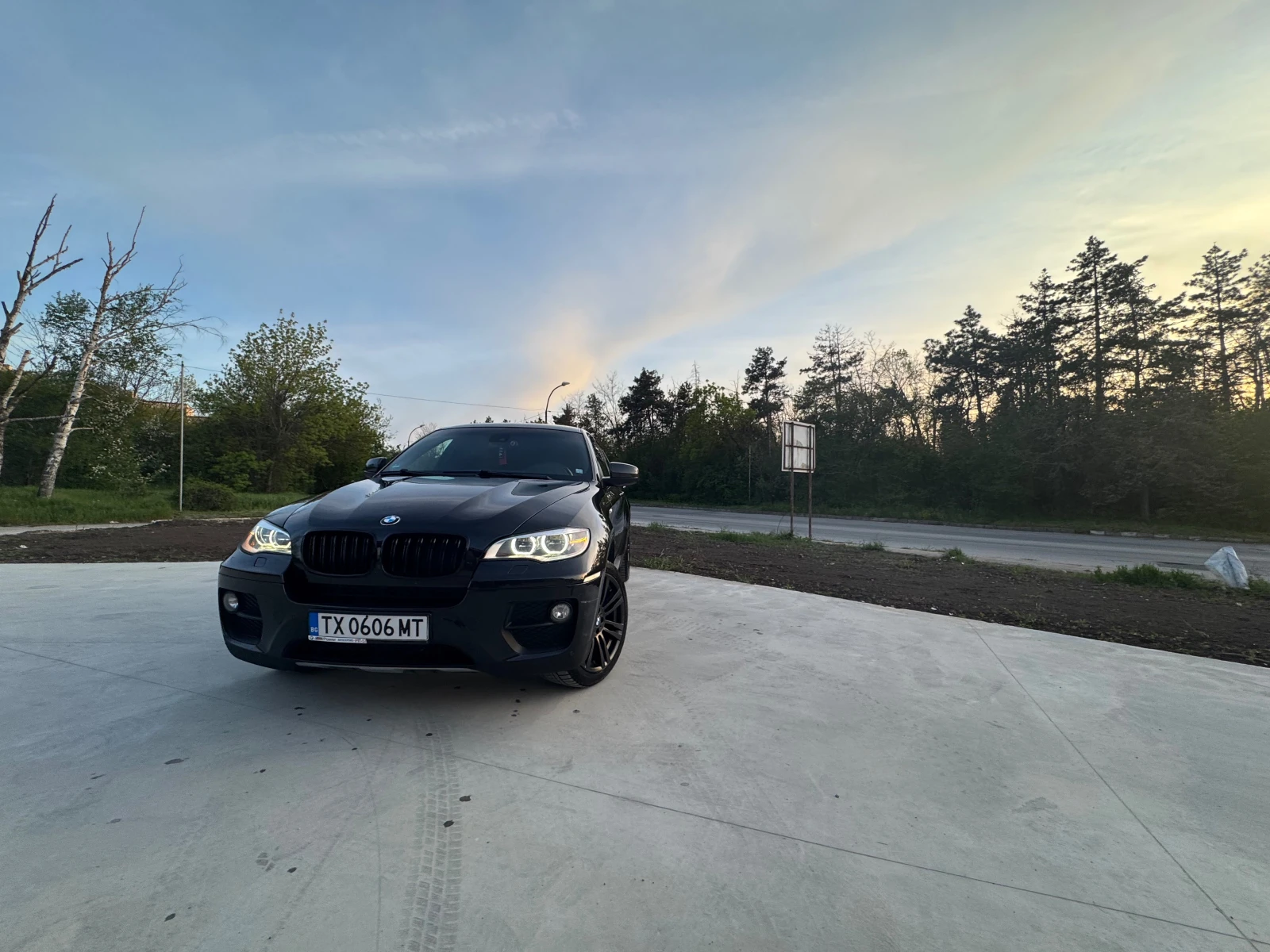 BMW X6 BMW X6 40d Facelift M Package / xDrive / 380 к.с., снимка 6 - Автомобили и джипове - 54417045