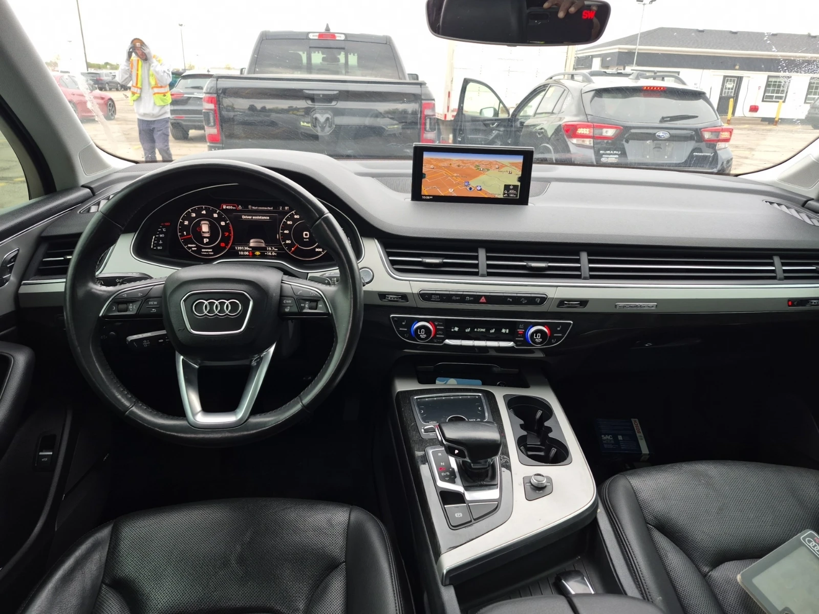 Audi Q7 3.0T Technik quattro, снимка 7 - Автомобили и джипове - 54429077