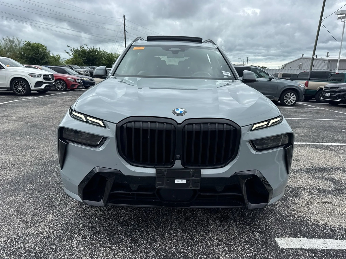 BMW X7 xDrive40i M-SPORT