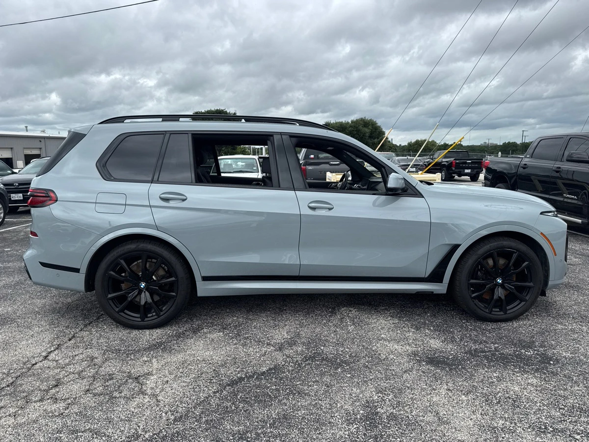 BMW X7 xDrive40i M-SPORT, снимка 5 - Автомобили и джипове - 55049340