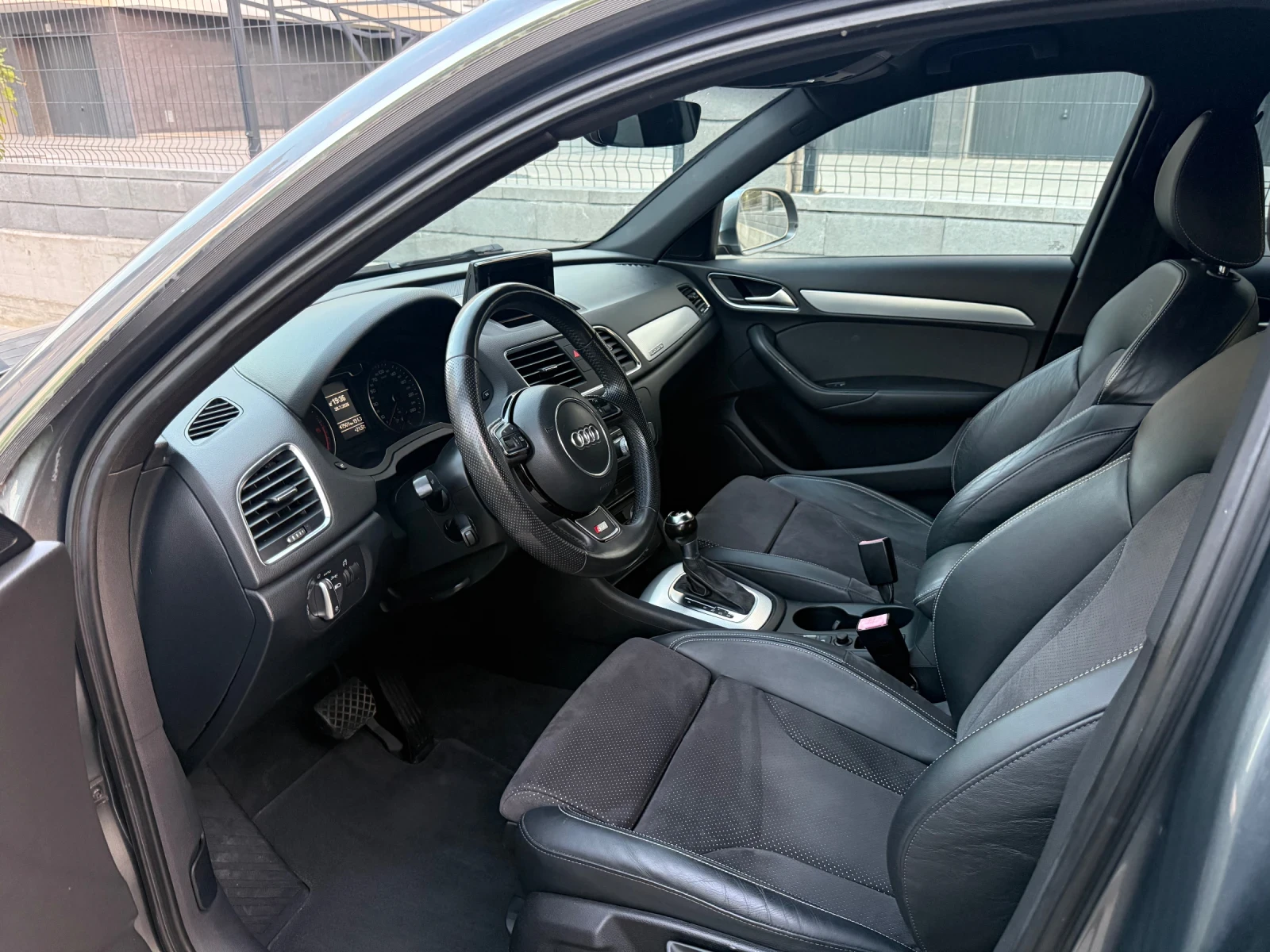 Audi Q3 2.0TDI Sline Quattro- Лизинг, снимка 12 - Автомобили и джипове - 55450806