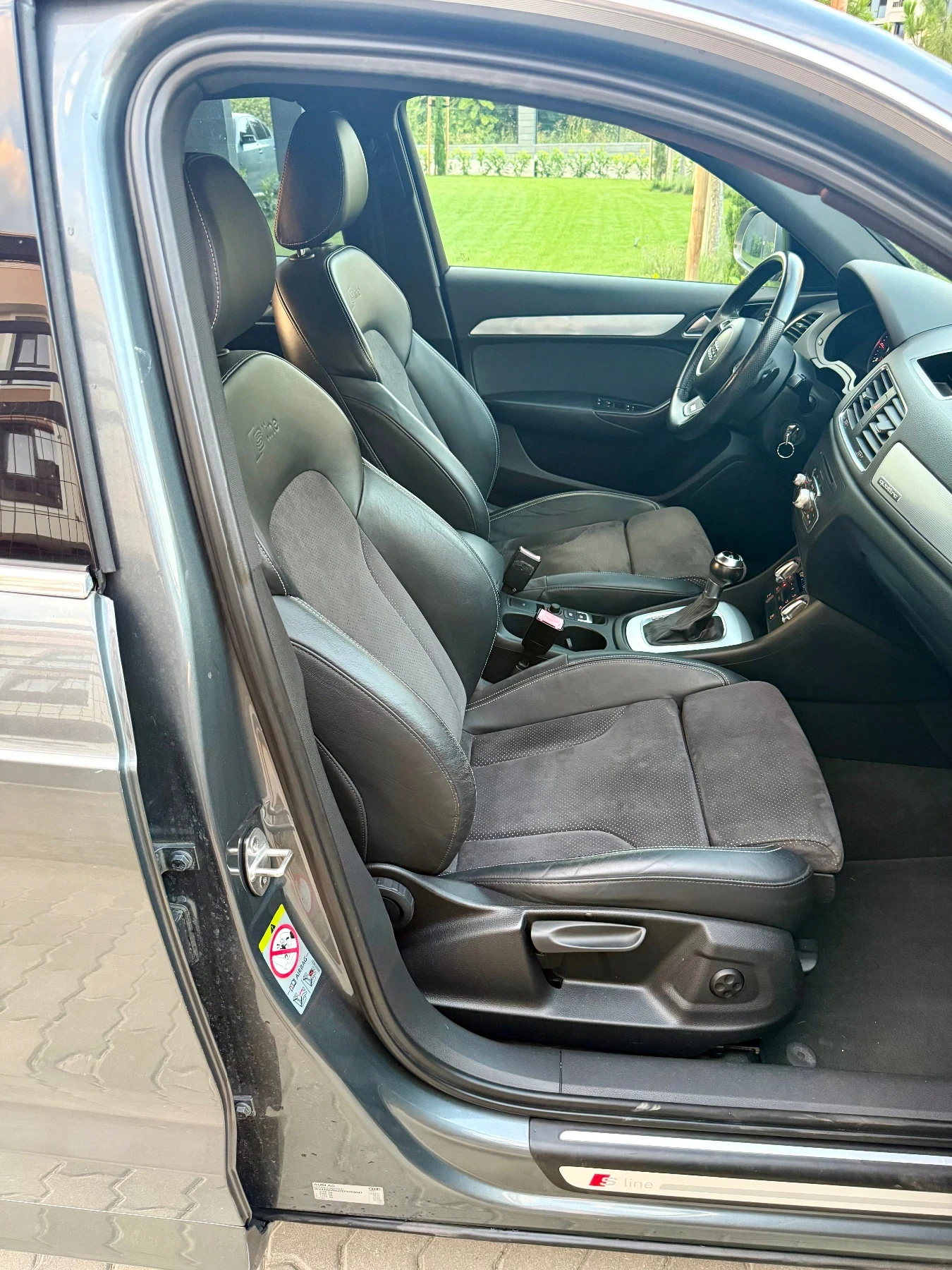 Audi Q3 2.0TDI Sline Quattro- Лизинг, снимка 10 - Автомобили и джипове - 55450806