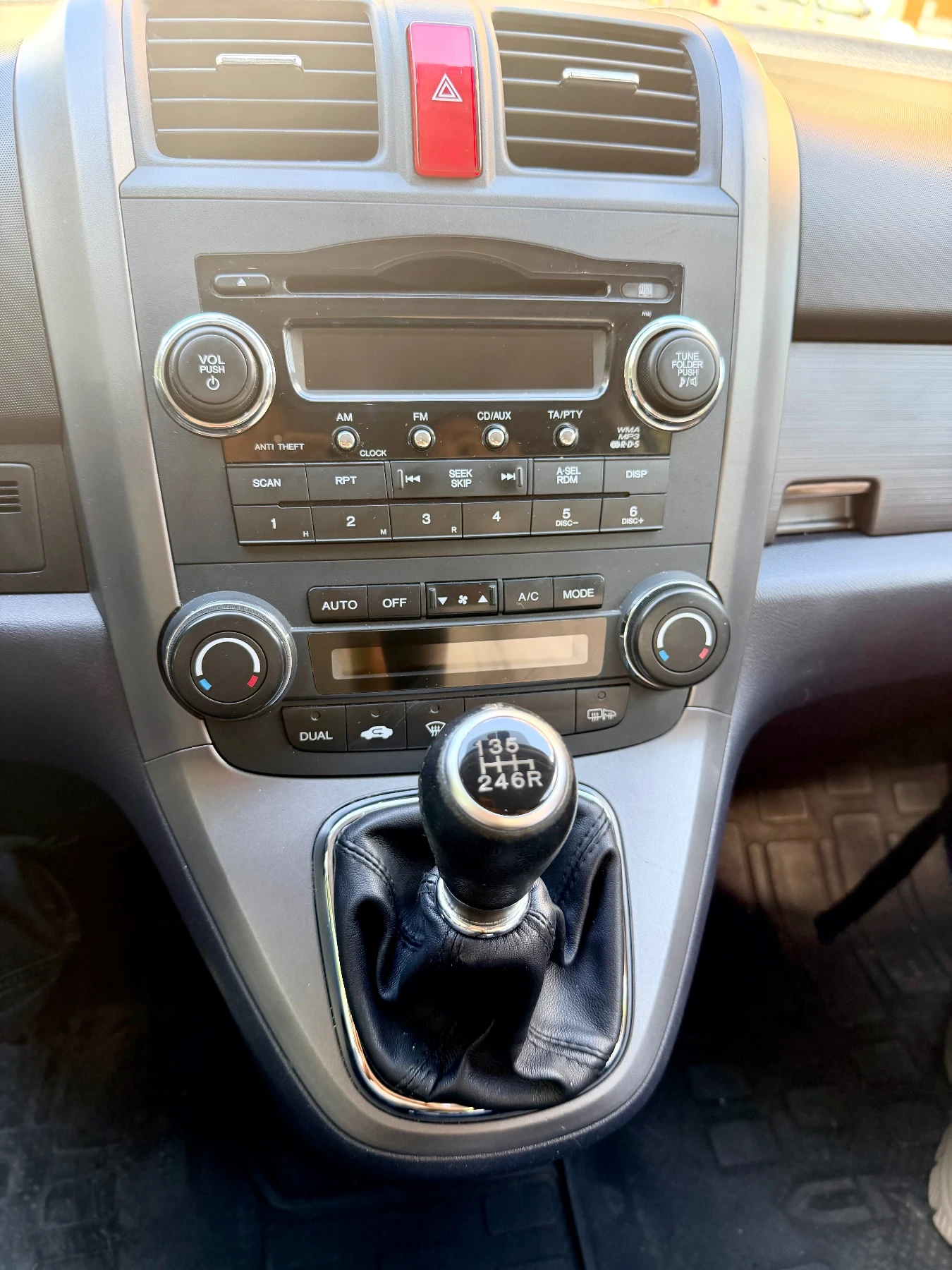 Honda Cr-v 2.0 4х4 150 кс, снимка 8 - Автомобили и джипове - 55500148