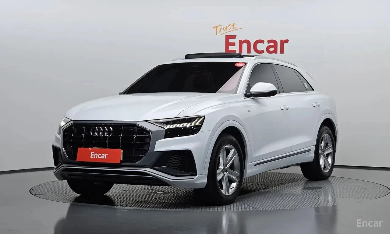 Audi Q8 45 TDI Quattro Premium| 360  Камера| HUD| Soft clo