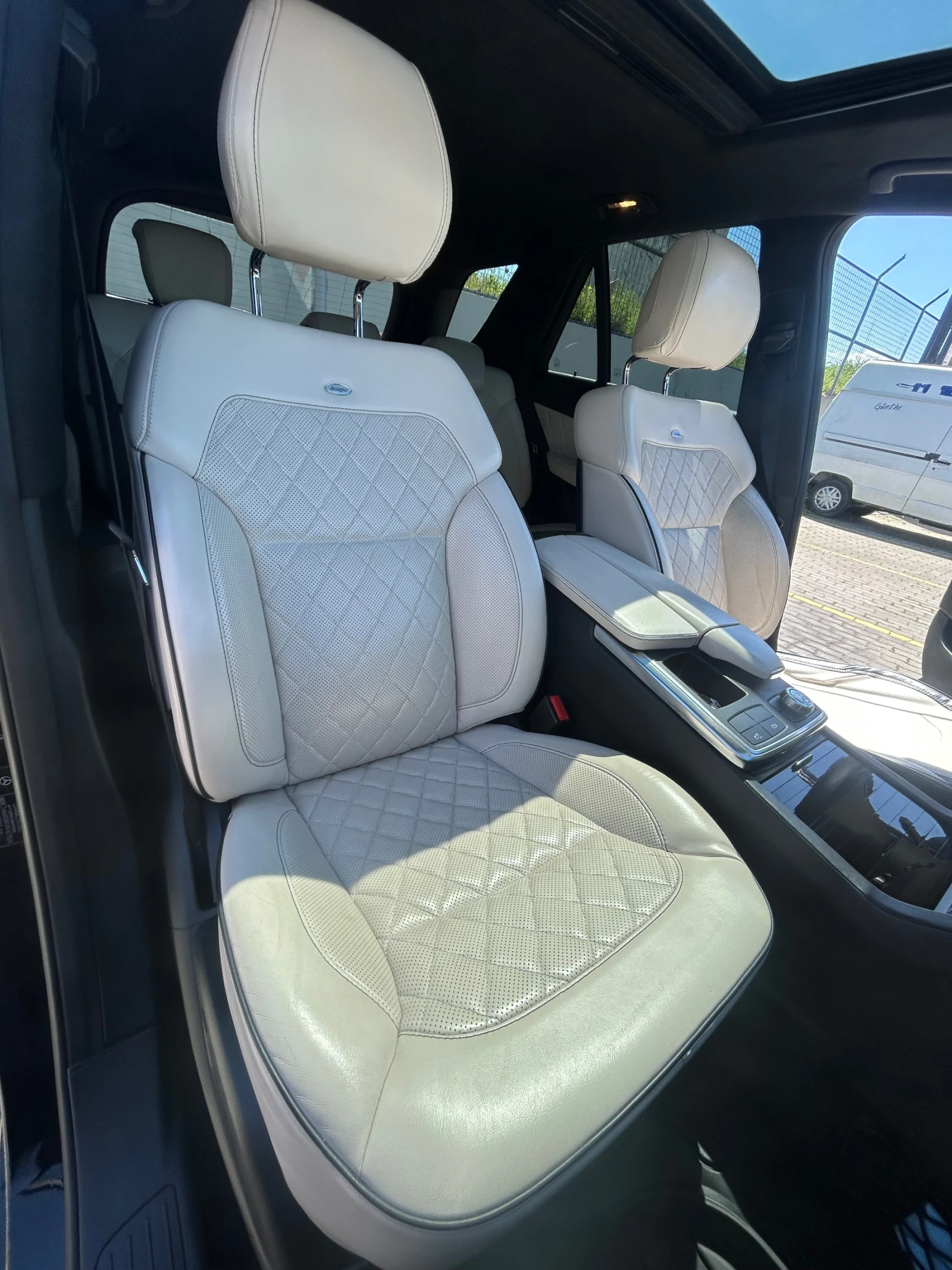 Mercedes-Benz ML 350 Пружини, Designo , снимка 11 - Автомобили и джипове - 55840684