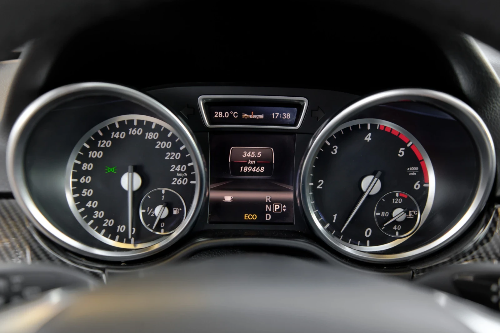 Mercedes-Benz ML 350 CDI/AMG/7G/4M/21, снимка 12 - Автомобили и джипове - 55841225