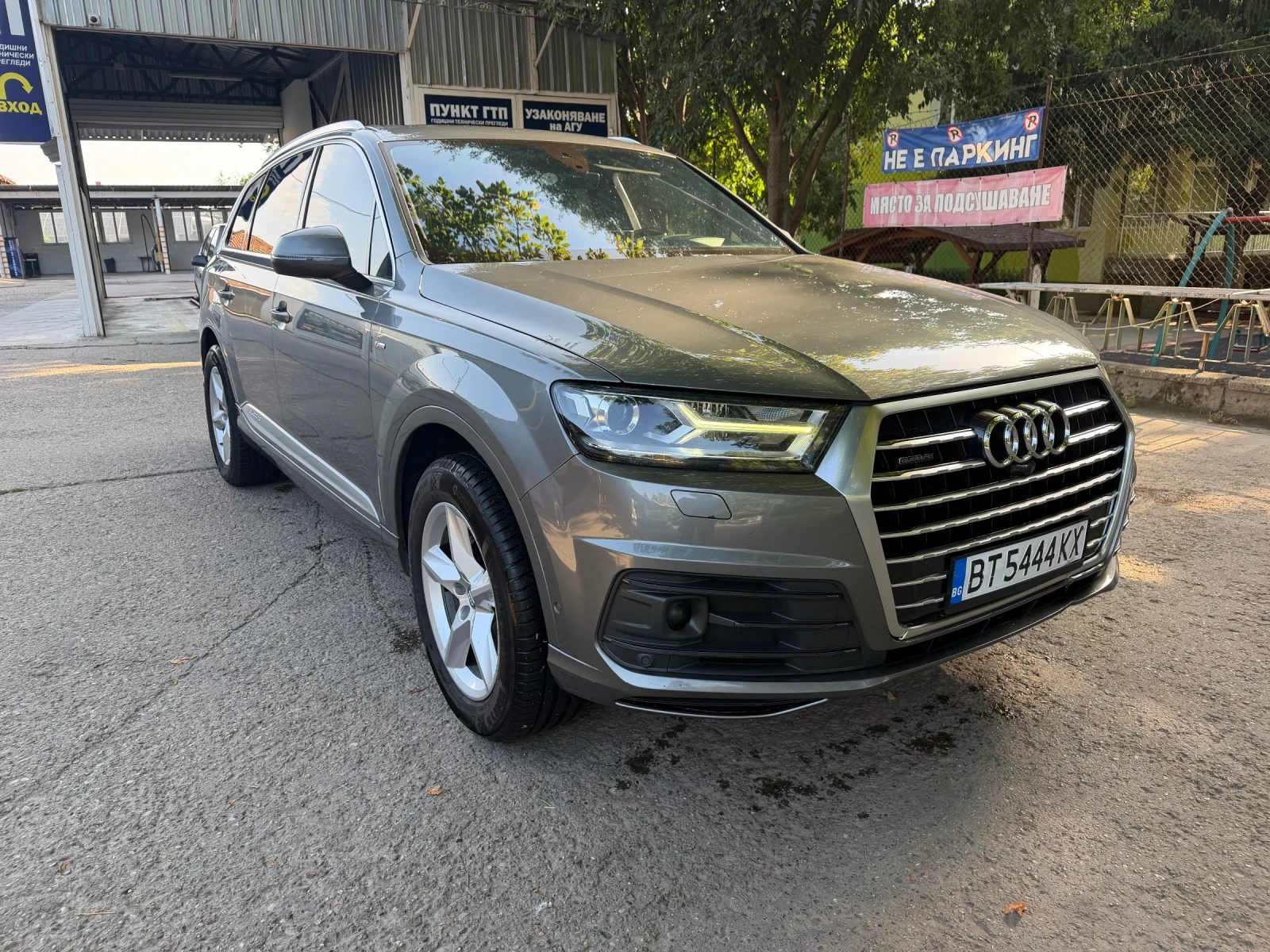 Audi Q7 S-Line, снимка 2 - Автомобили и джипове - 55936059