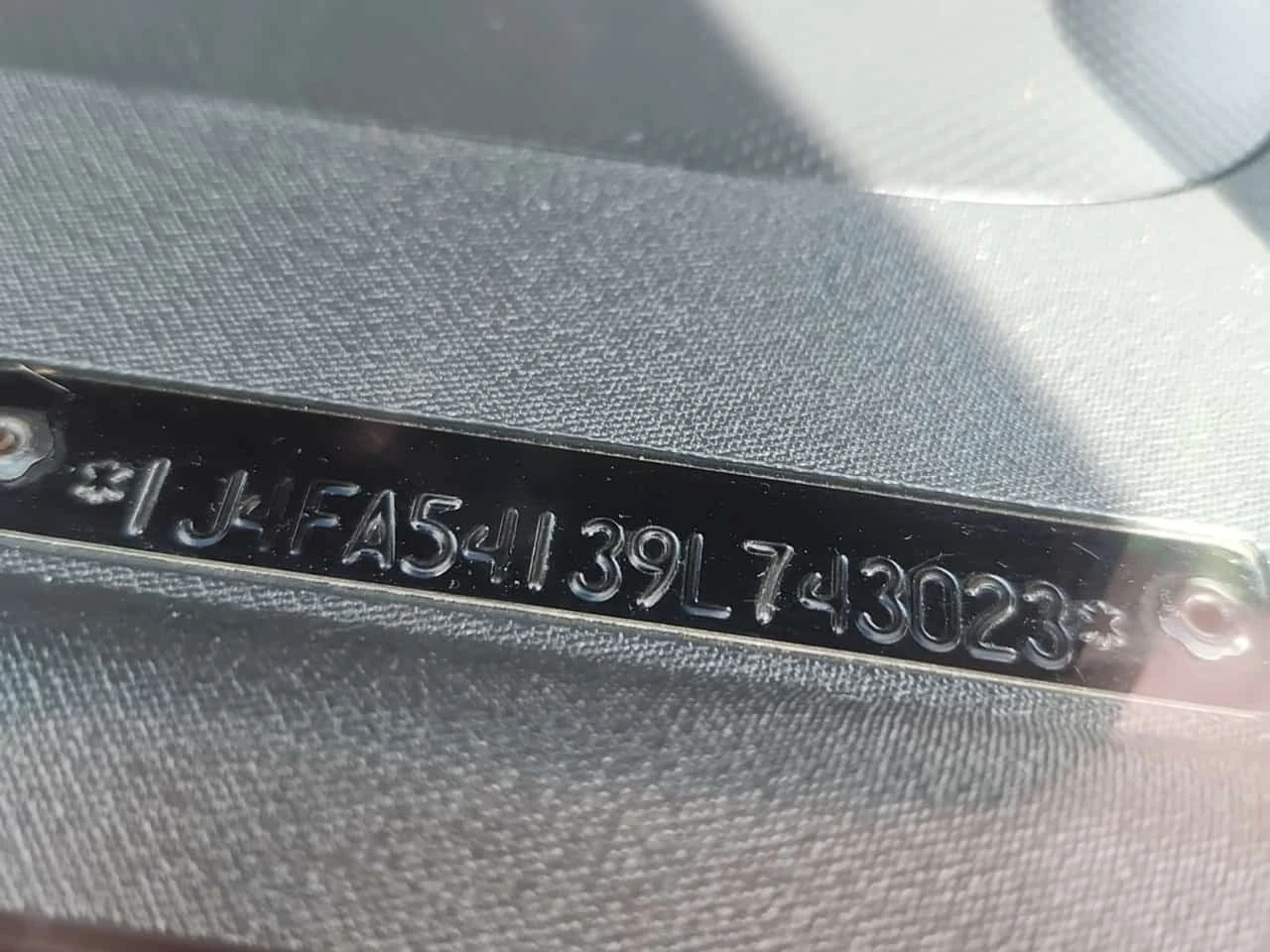 Jeep Wrangler 4wd 2dr Sahara * CARFAX * ���������� *  | Mobile.bg � ����������� 16