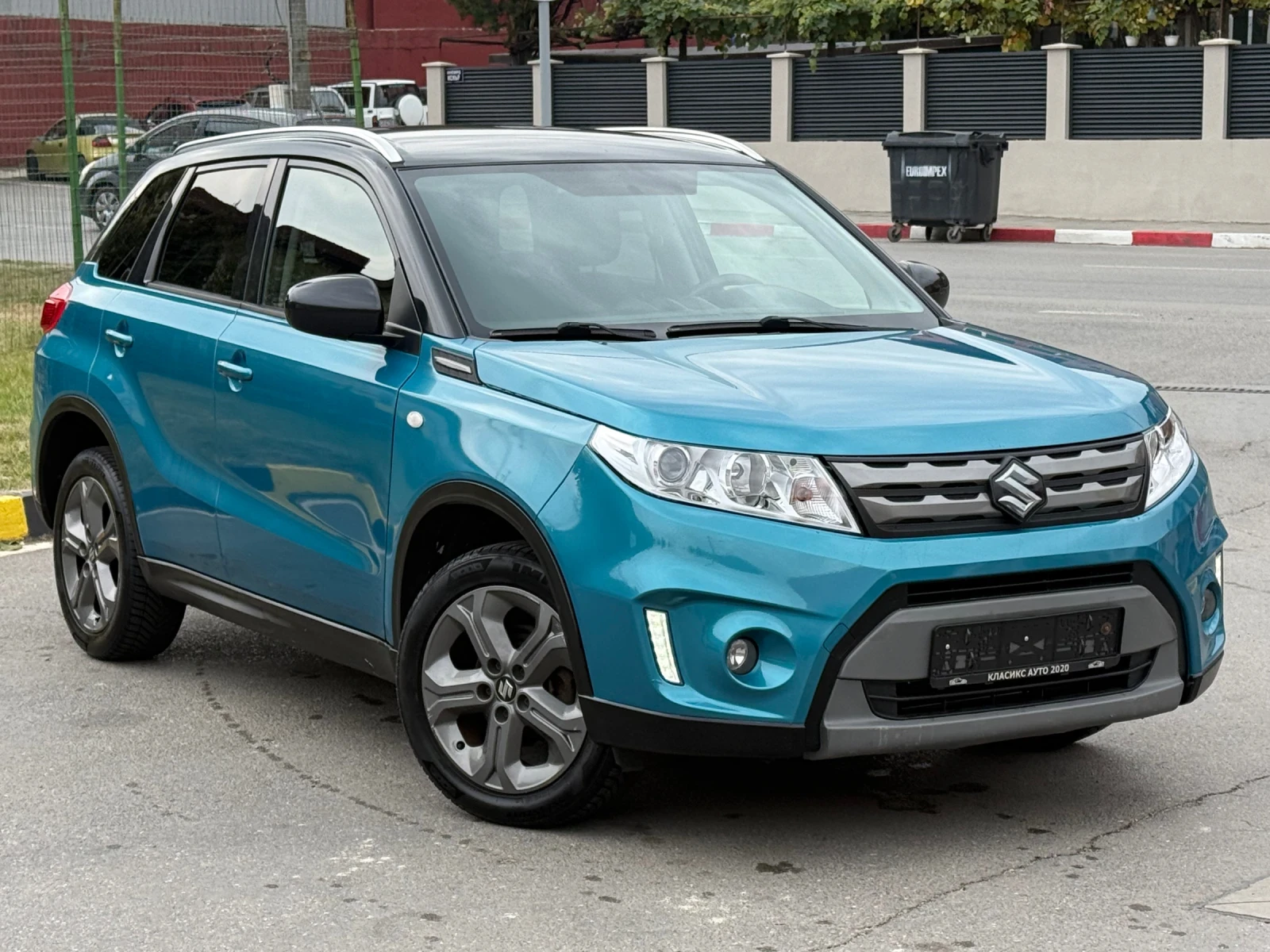 Suzuki Vitara 1.6i Навигация/Подгрев/Камера/EURO 6