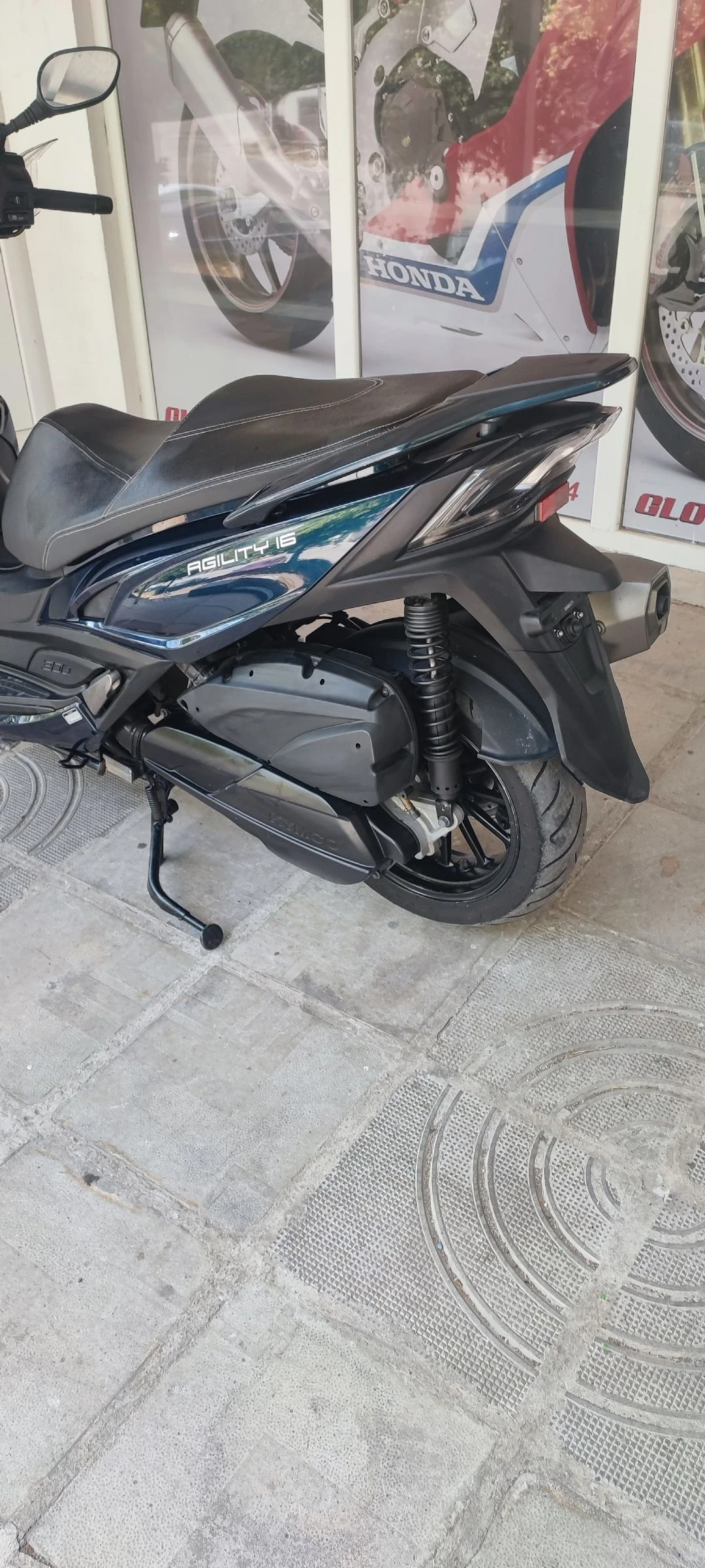 Kymco Agility 300i, снимка 3 - Мотоциклети и мототехника - 55008938