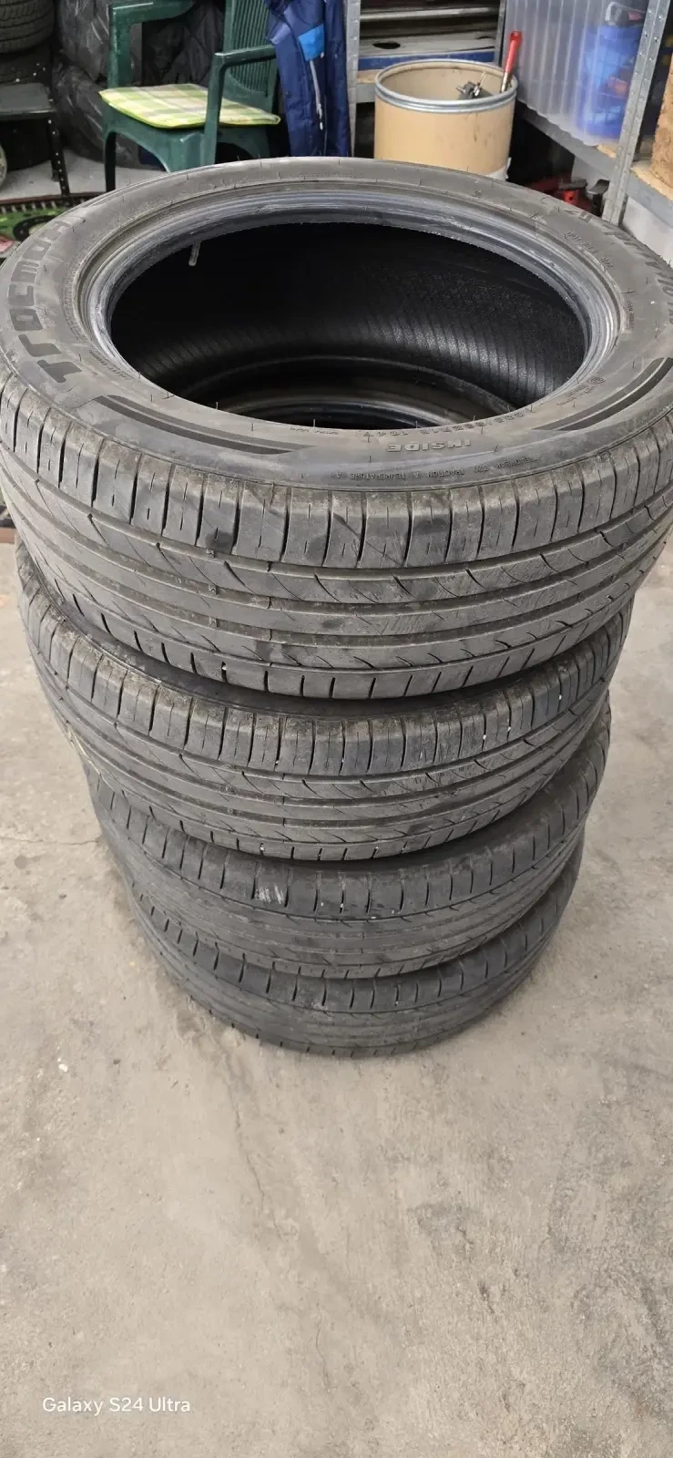 Гуми Летни 235/55R18, снимка 1 - Гуми и джанти - 48051027