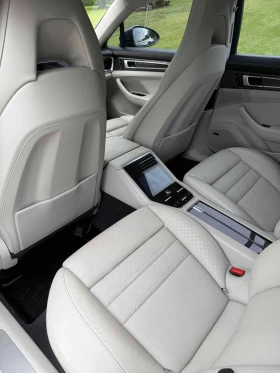 Porsche Panamera 4 E-Hybrid Sport Turismo\BOSE\HUD\360\PANO\, снимка 13
