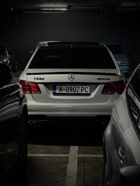 Mercedes-Benz E 500 Е550 388кс, снимка 2 - Автомобили и джипове - 53375694
