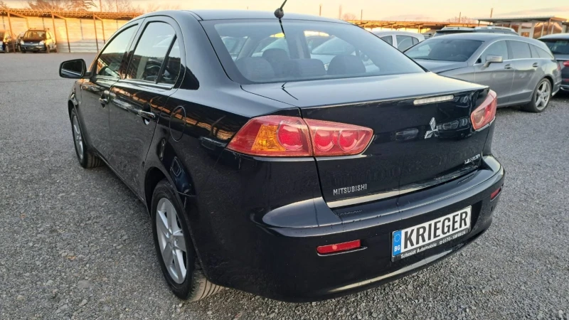 Mitsubishi Lancer 1.5i NOV VNOS GERMANY, снимка 8 - Автомобили и джипове - 48369239