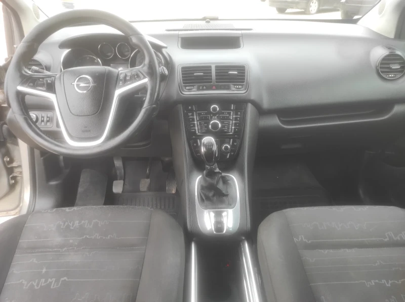 Opel Meriva, снимка 10 - Автомобили и джипове - 49466906