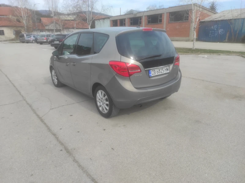 Opel Meriva, снимка 5 - Автомобили и джипове - 49466906