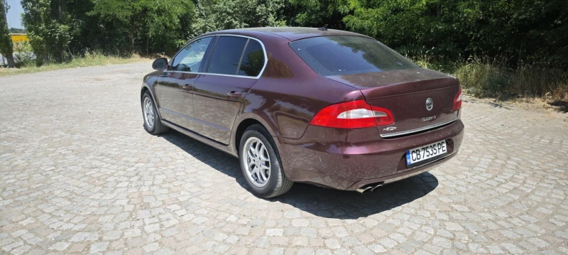 Skoda Superb 2.0 TDI, снимка 7 - Автомобили и джипове - 52735502