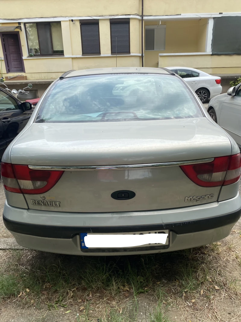 Renault Megane 1, 6, снимка 4 - Автомобили и джипове - 52273184