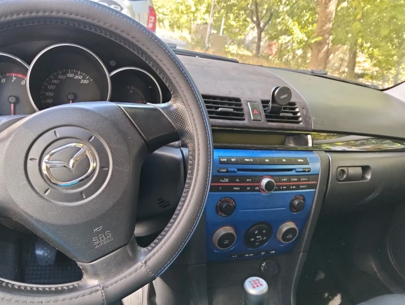 Mazda 3, снимка 8 - Автомобили и джипове - 52018736