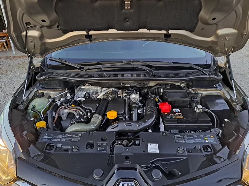 Renault Captur 1.5DCI AUTOMATIK - R LINK - KEY LESS START STOP, снимка 17 - Автомобили и джипове - 52266320