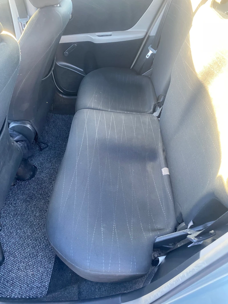 Toyota Yaris, снимка 6 - Автомобили и джипове - 52279036