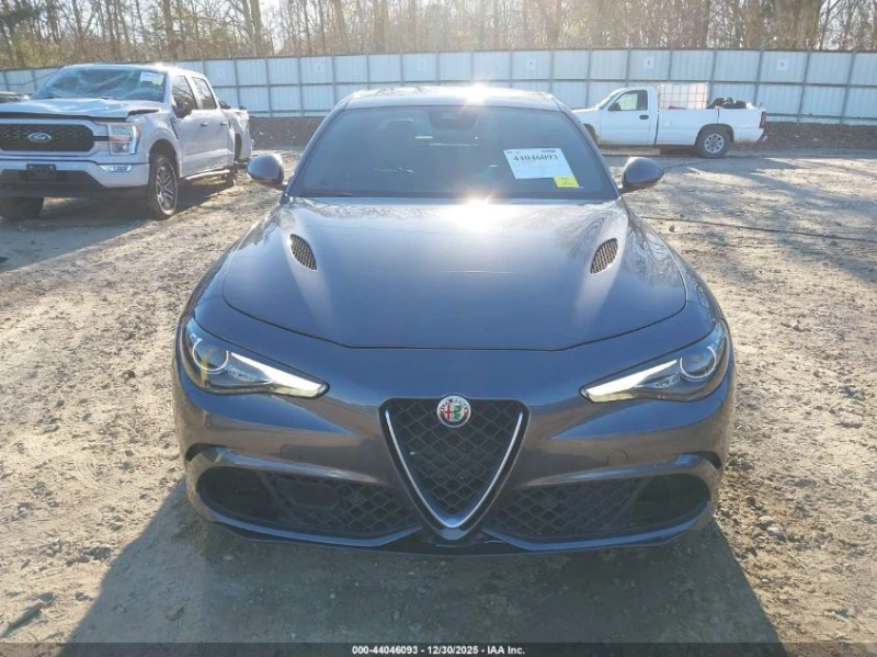Alfa Romeo Giulia 2017 ALFA ROMEO GIULIA QUADRIFOGLIO RWD, снимка 2 - Автомобили и джипове - 53236235