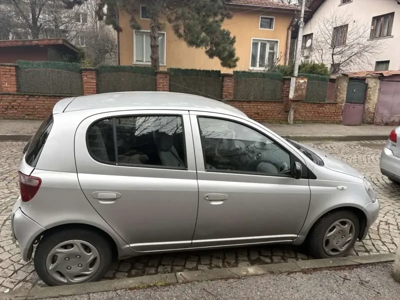 Toyota Yaris, снимка 2 - Автомобили и джипове - 53284800