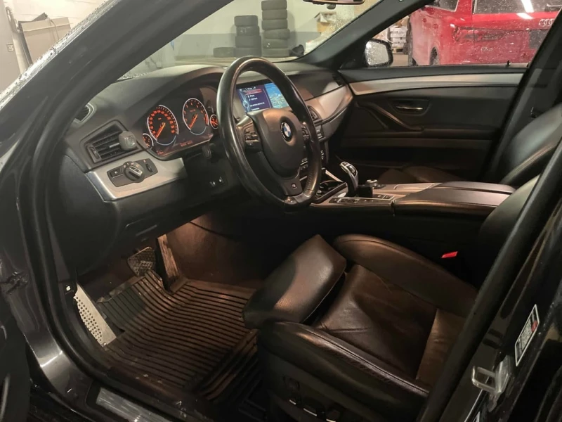 BMW 535 * xDrive * CARFAX * ДВА КОМПЛЕКТА ГУМИ* , снимка 5 - Автомобили и джипове - 53286054