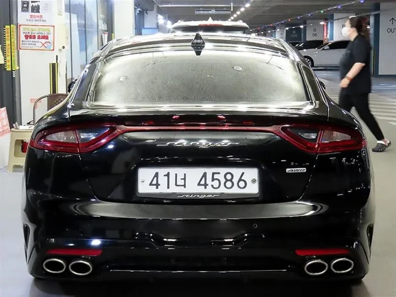 Kia Stinger 2.0 Turbo Awd Platinum, снимка 5 - Автомобили и джипове - 56726176