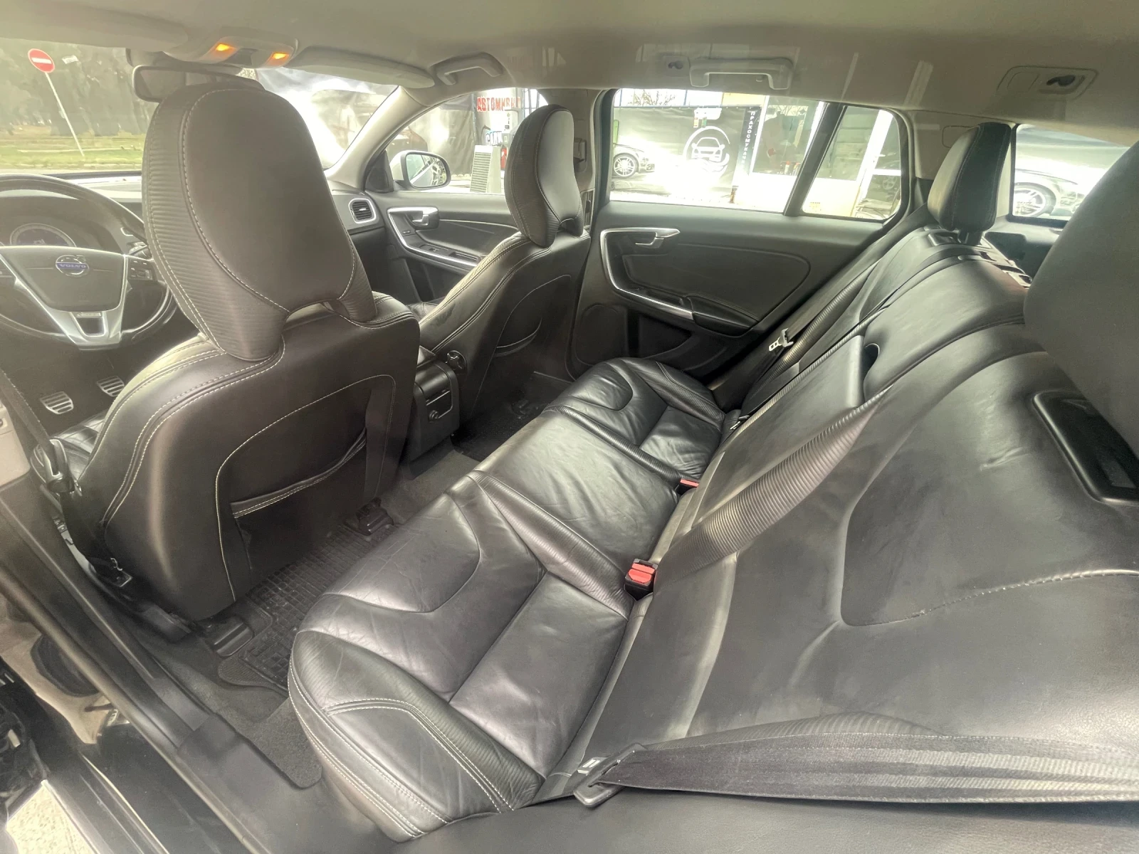 Volvo V60 R-design 180к.с. турбо | Mobile.bg — изображение 12