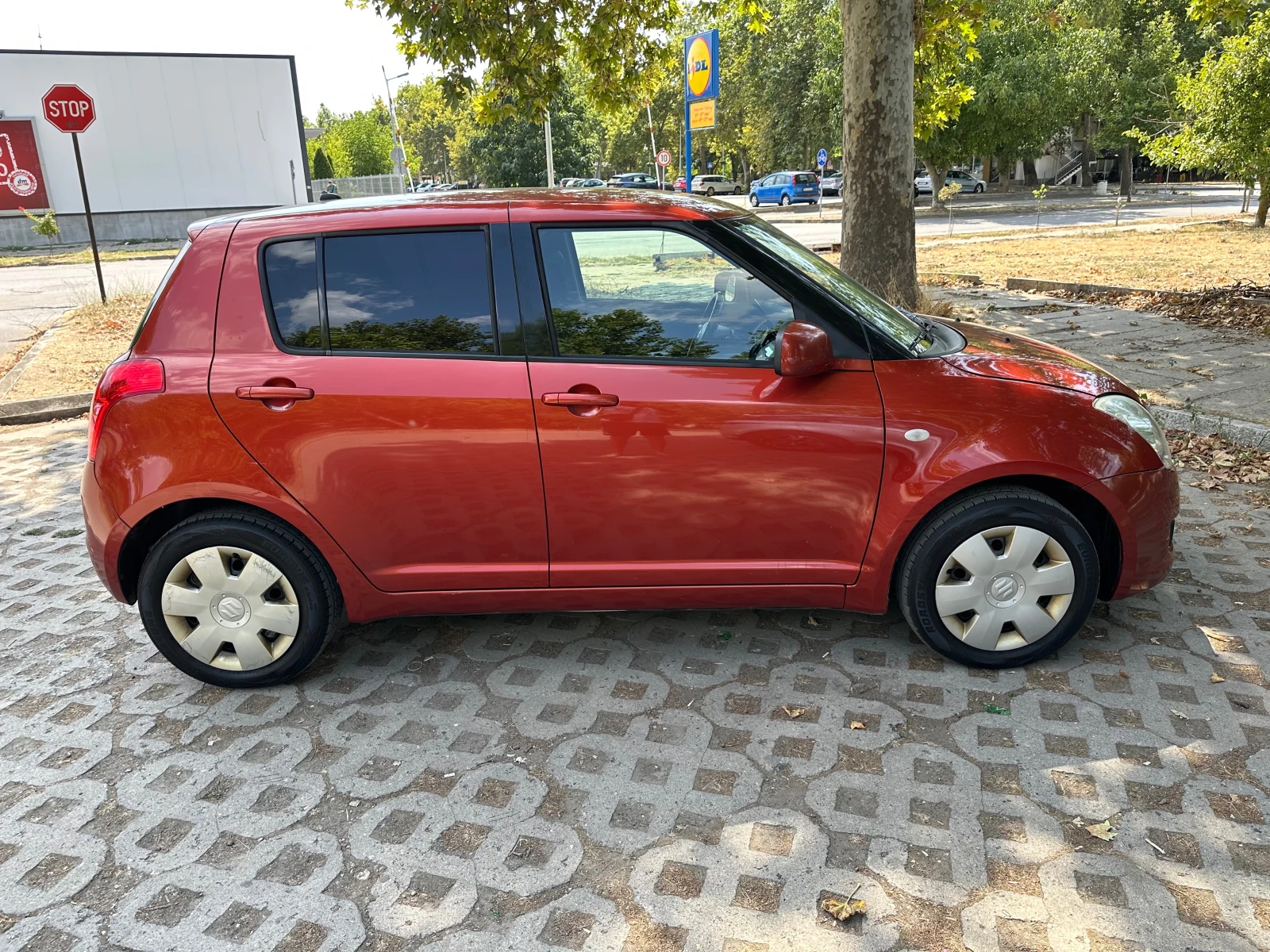 Suzuki Swift 1.3i - изображение 6