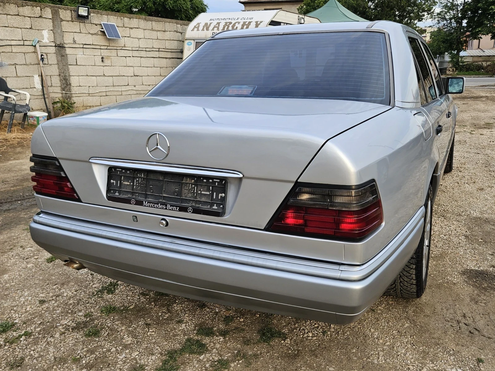 Mercedes-Benz 124 E 250..d - изображение 5