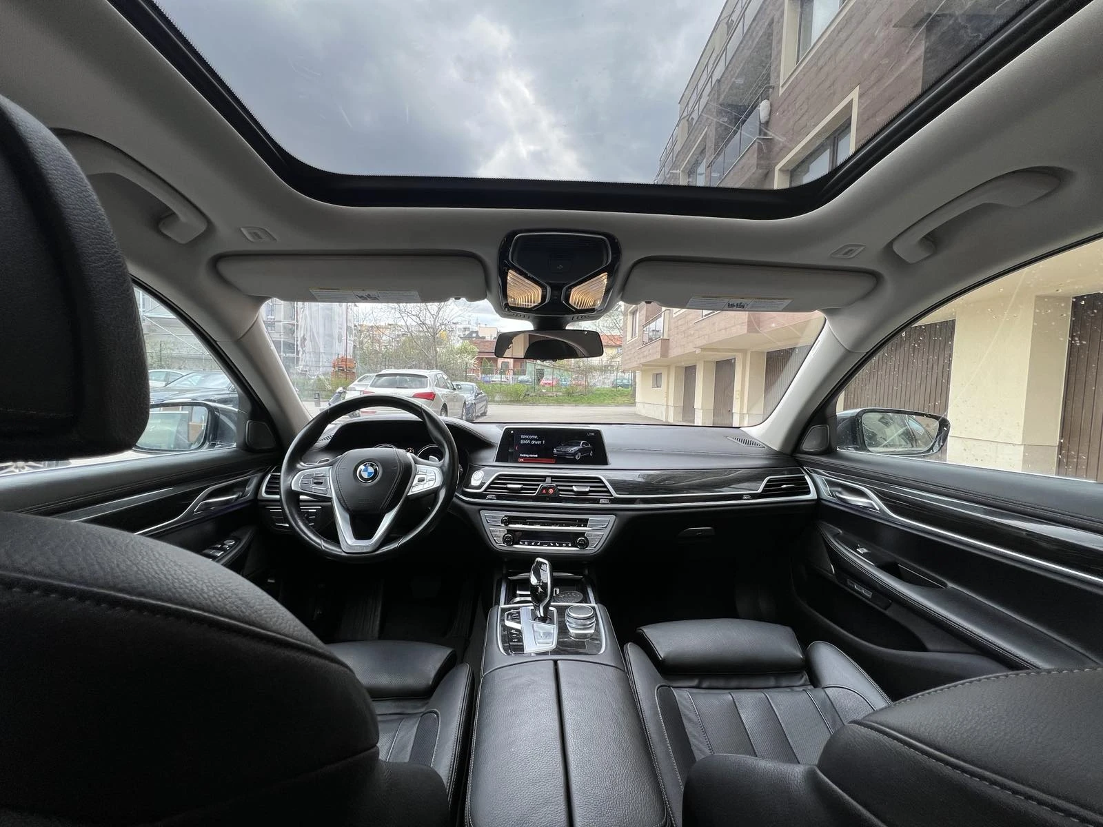 BMW 740  - изображение 9